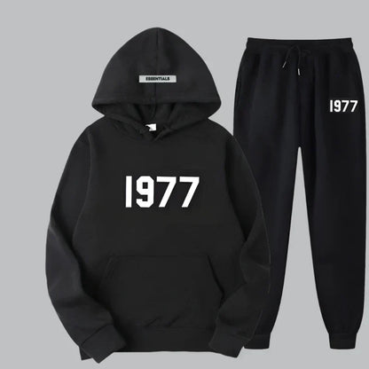 Cosmo Thrift Women's Oversized Retro Tracksuit
